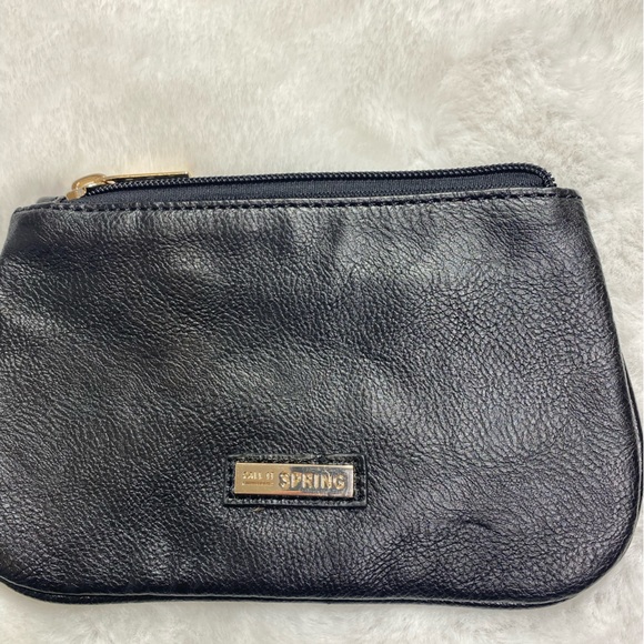 CALL IT SPRING WOMEN’S BLACK STUDDED WRISTLET - Picture 8 of 10